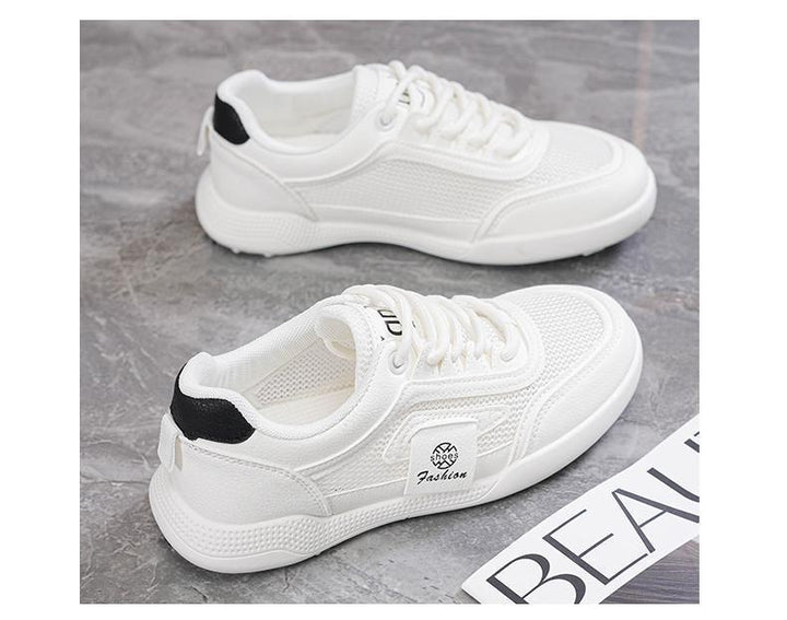 Women's sporty sneakers with breathable mesh upper and comfortable sole Mune Fashion