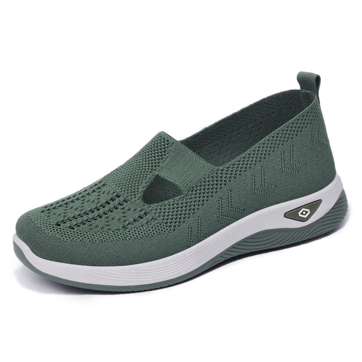 Women's lightweight breathable slip-on sneakers with elastic knit upper and orthopedic comfort sole Mune Fashion