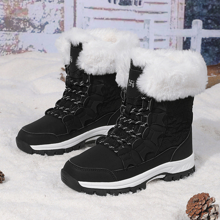 Ladies thermal snow boots with quilted insulation, teddy lining, and grippy profile sole Mune Fashion