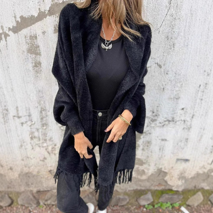 Women's longer cozy fringed cardigan with shawl collar and oversized fit Mune Fashion