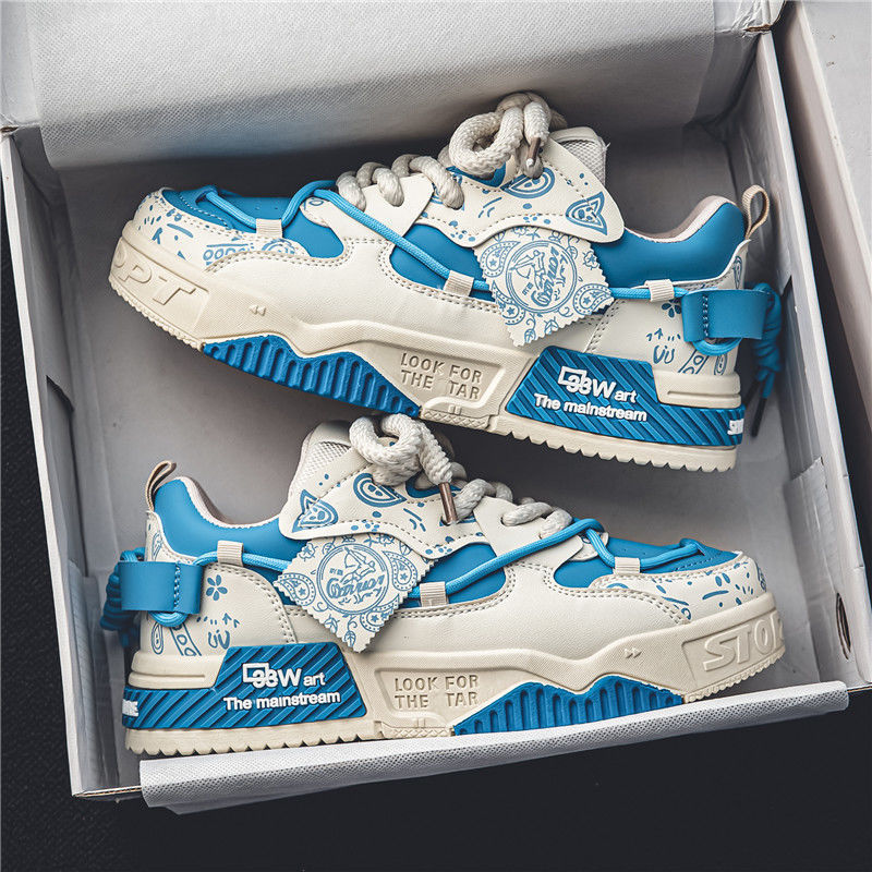 Women's fashionable sneakers with unique design and innovative design elements Mune Fashion