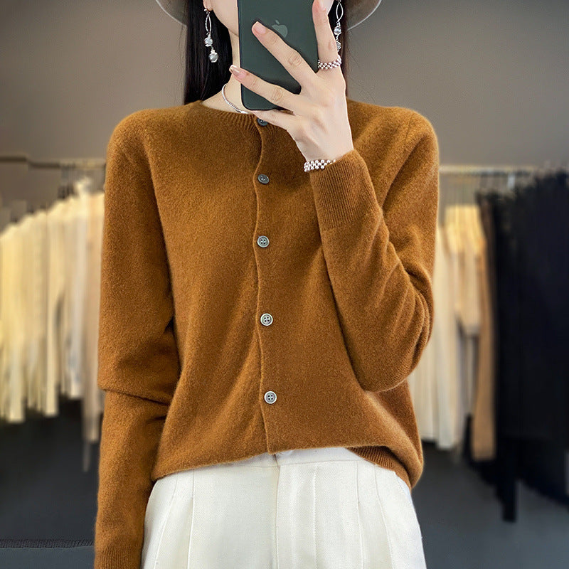 Women Lightweight Fine Knit Cardigan with Cashmere Look, Round Neckline and Hidden Button Placket Mune Fashion