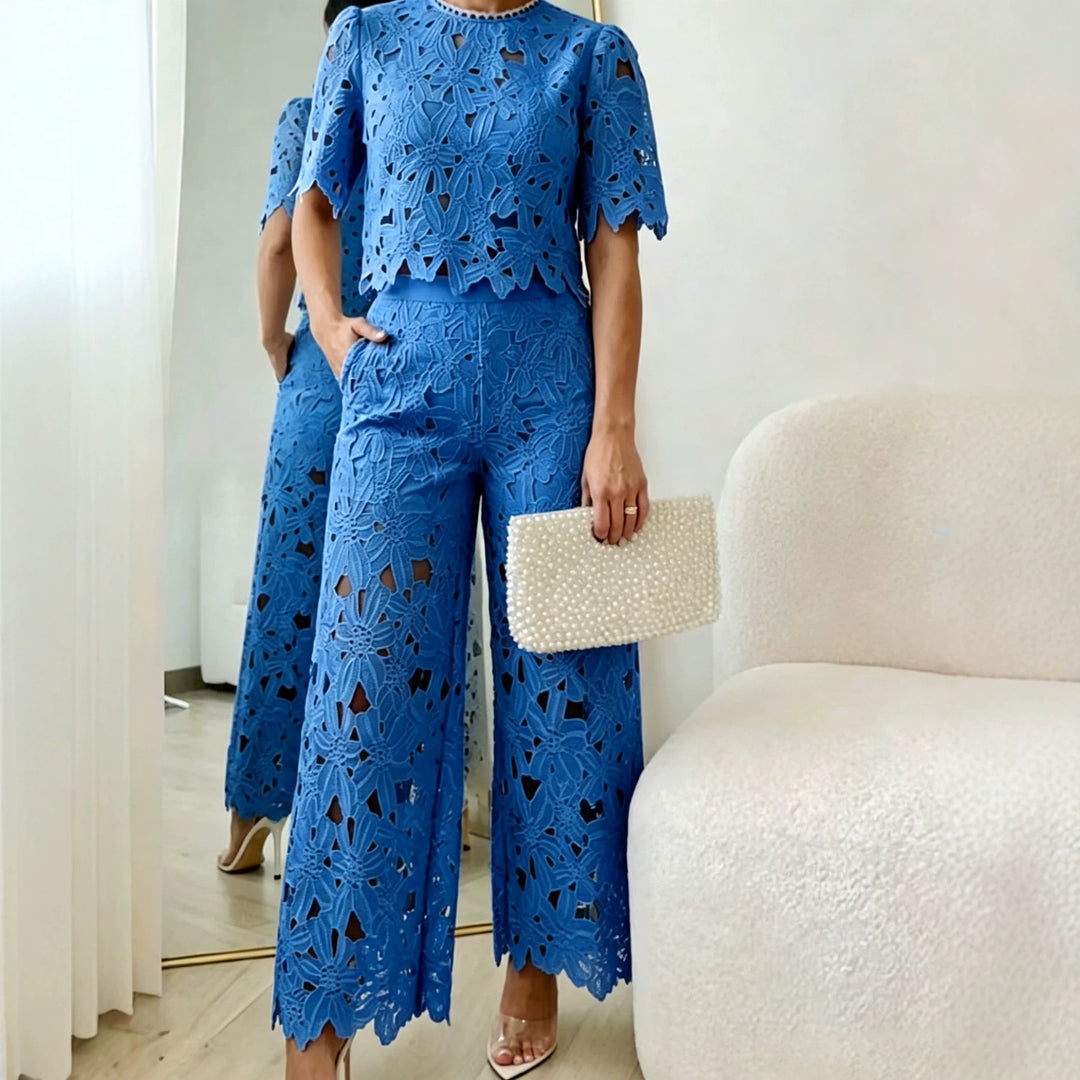Ladies' two-piece set in Guipure lace with a cropped top, scalloped hem, and high-waisted wide Palazzo pants Mune Fashion