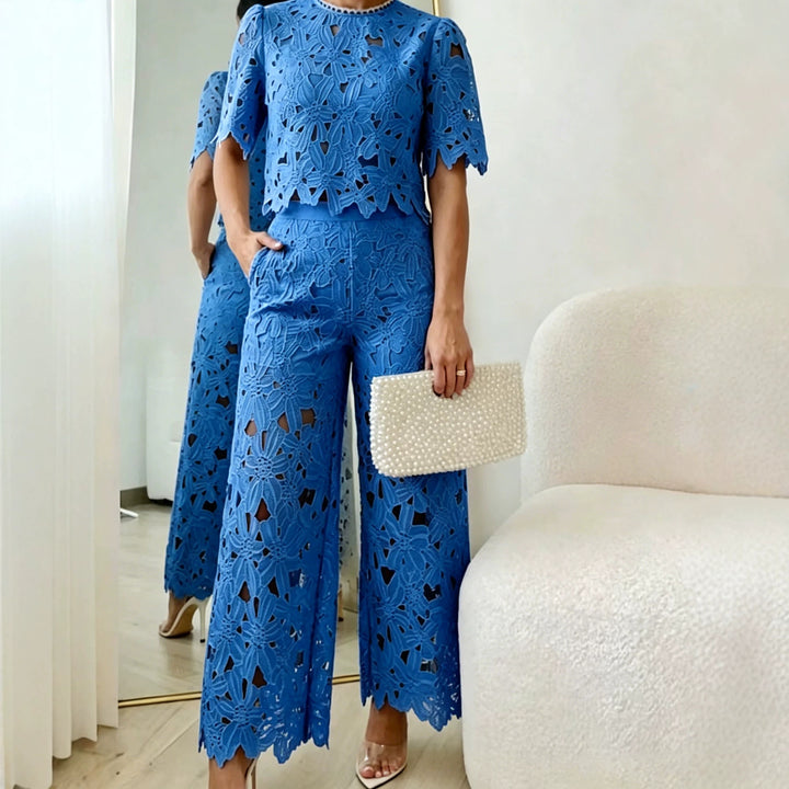 Ladies' two-piece set in Guipure lace with a cropped top, scalloped hem, and high-waisted wide Palazzo pants Mune Fashion