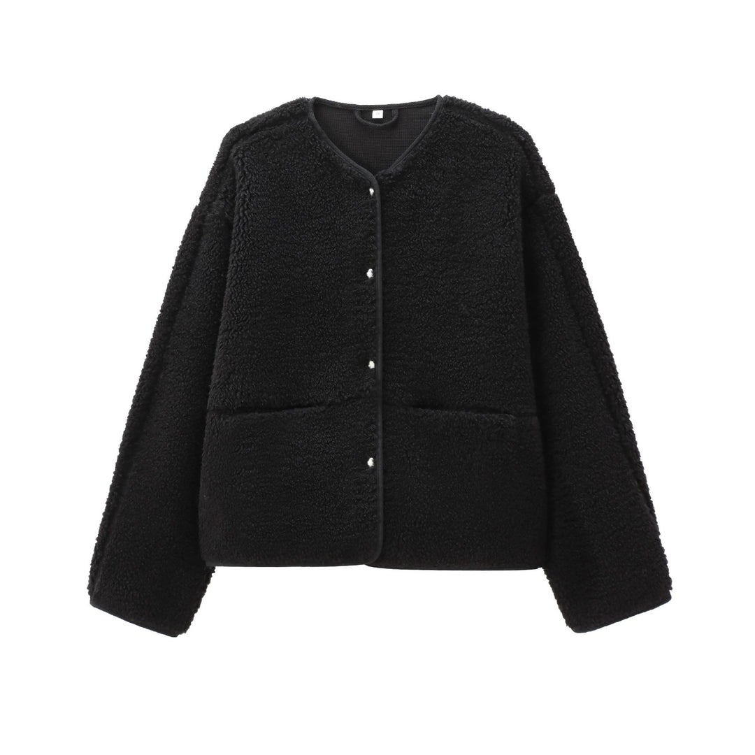 Ladies' short-cut teddy jacket with press stud placket and patch pockets Mune Fashion