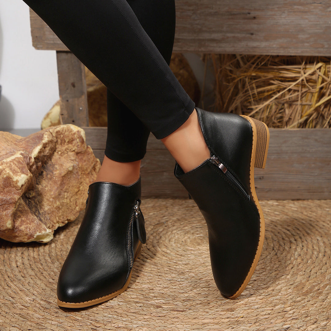 Women's Short Ankle Boots with Side Zipper and Stacked Block Heel Mune Fashion