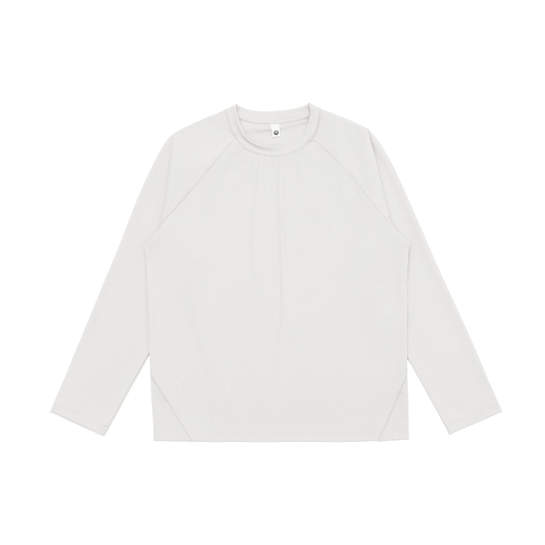 Unisex Oversize Sweatshirt with raglan seams and minimal silhouette Mune Fashion