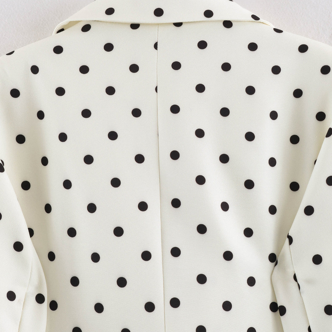 Women's short blazer with polka dot pattern, tailored cut and lapel collar Mune Fashion