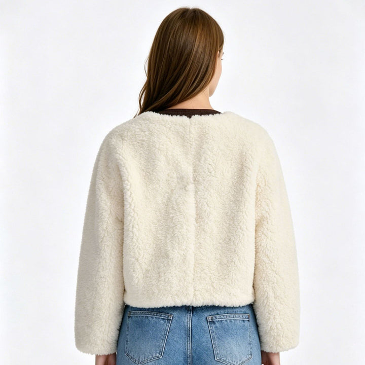 Women Short Blouson made of Teddy Fleece with Toggle Closures Mune Fashion