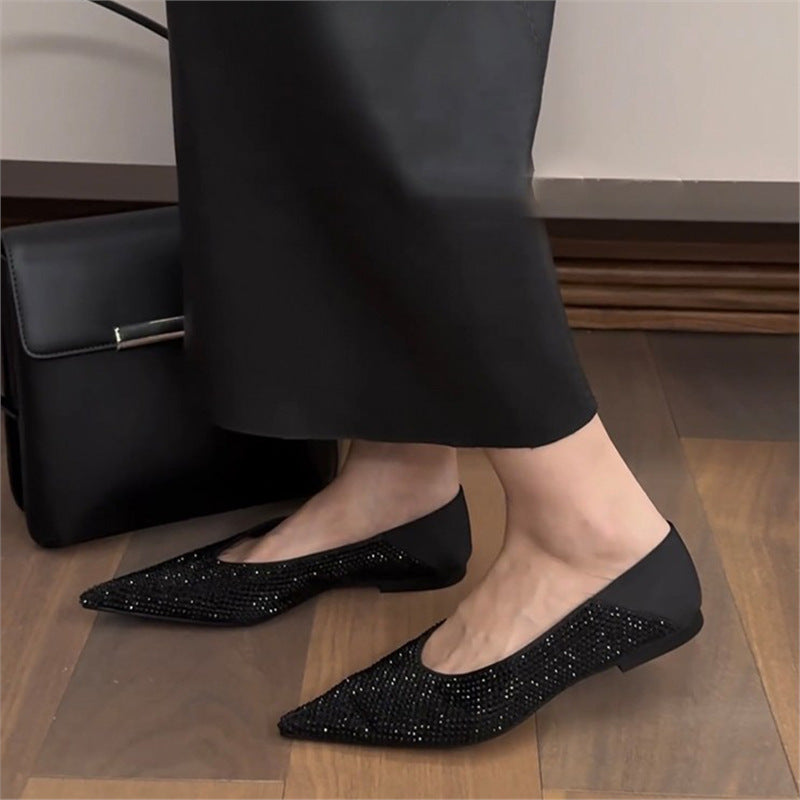 Women's Elegant Pointed Toe Slippers with Crystal Decoration and Padded Comfort Insole Mune Fashion
