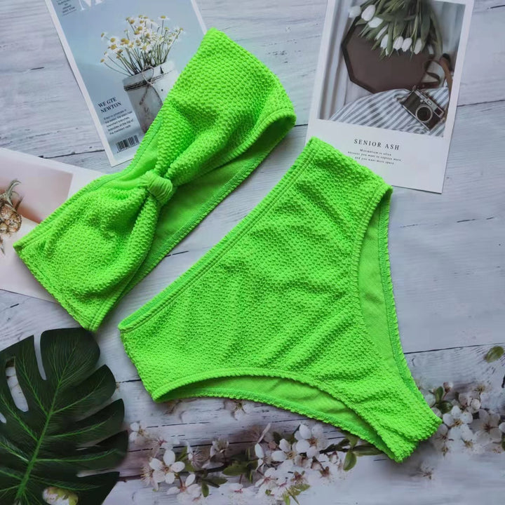 Women's bikini set with textured surface and fashionable knot Mune Fashion