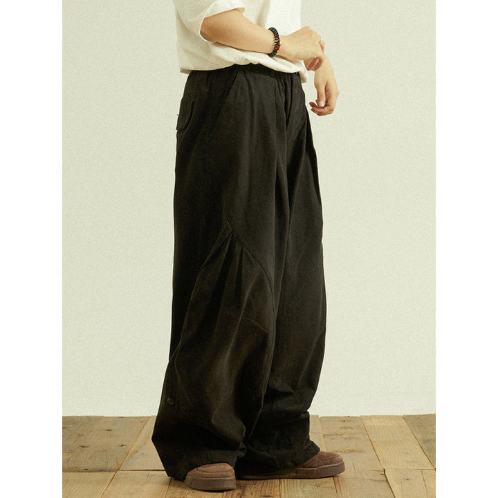 Men's Wide Baggy Cargo Pants with Pleat Details and Elastic Waistband Mune Fashion
