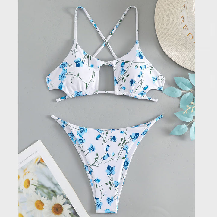 Women's triangle bikini with floral cut and adjustable straps Mune Fashion