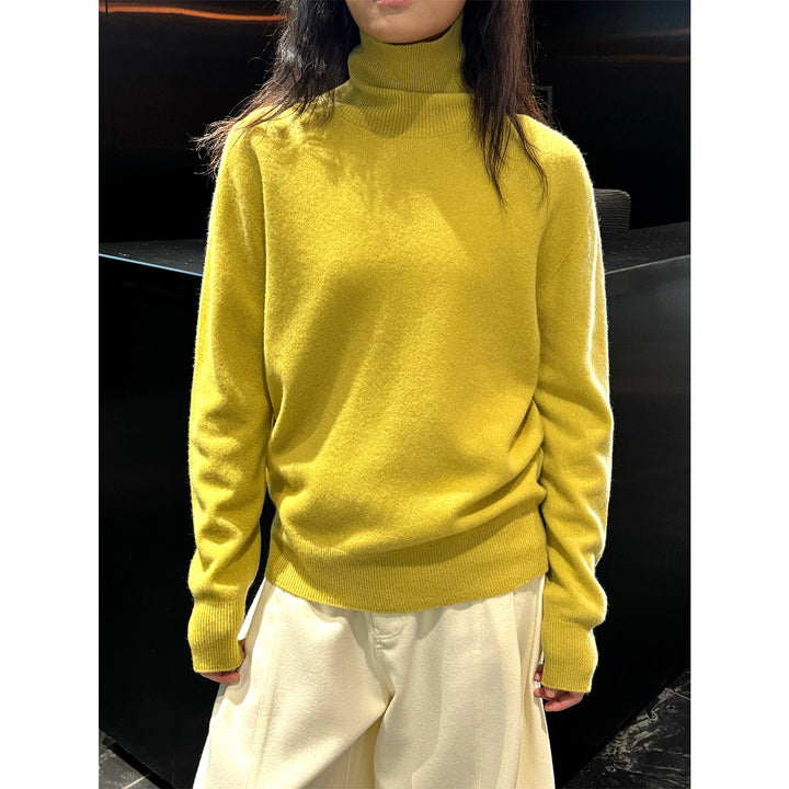 Women's Fine Cashmere-Style Rollneck Sweater with Relaxed Fit and Ribbed Cuffs Mune Fashion
