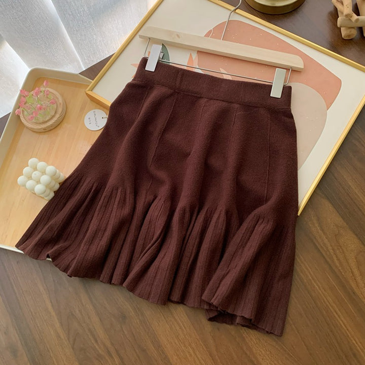 Women's Pleated Skirt made of high-quality knit Mune Fashion