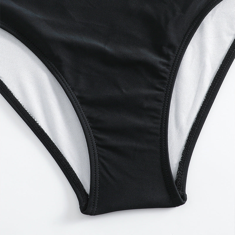 Women's Sporty One-Piece Swimsuit with Crossed Design Mune Fashion
