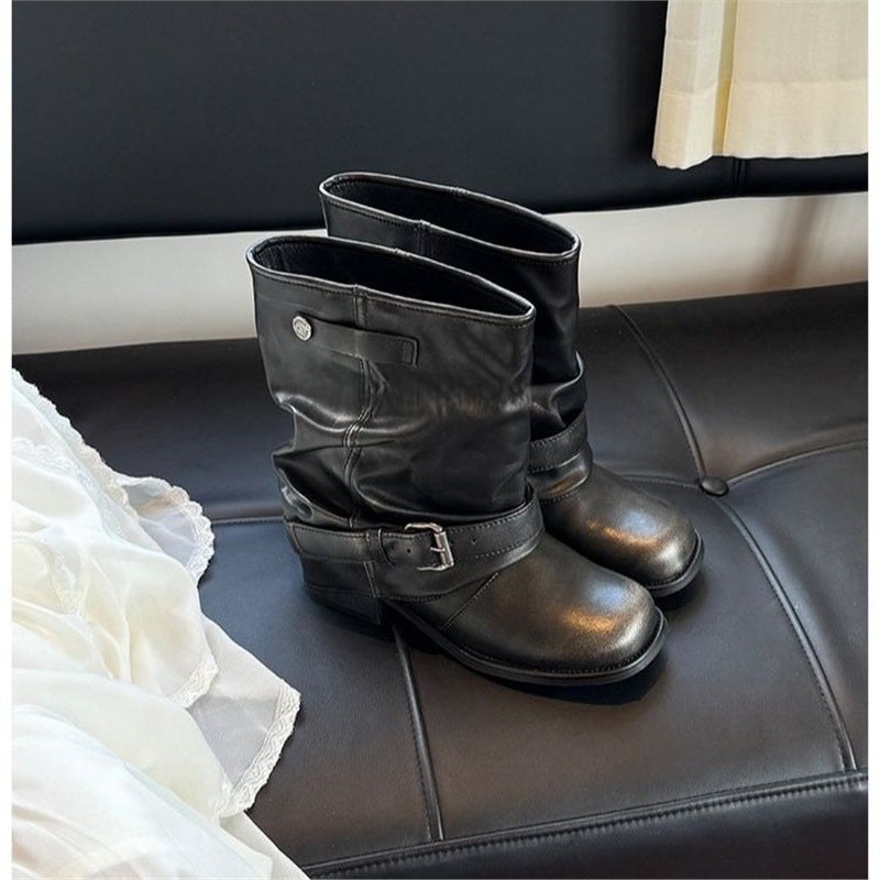 Women Slouchy Biker Boots in Leather Look with Adjustable Buckle Strap and Medium Block Heel Mune Fashion