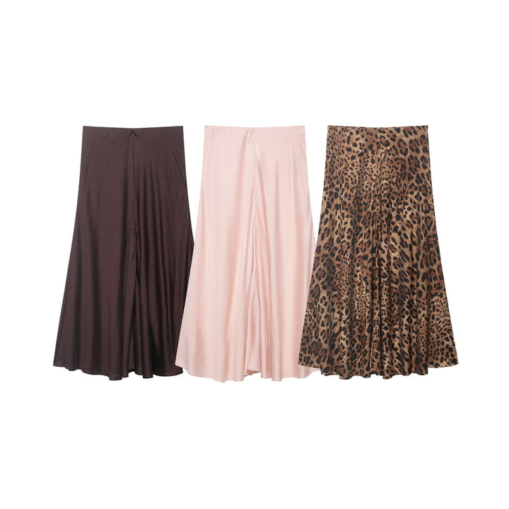 Women's satin midi skirt with high comfort waistband and flared A-line silhouette Mune Fashion