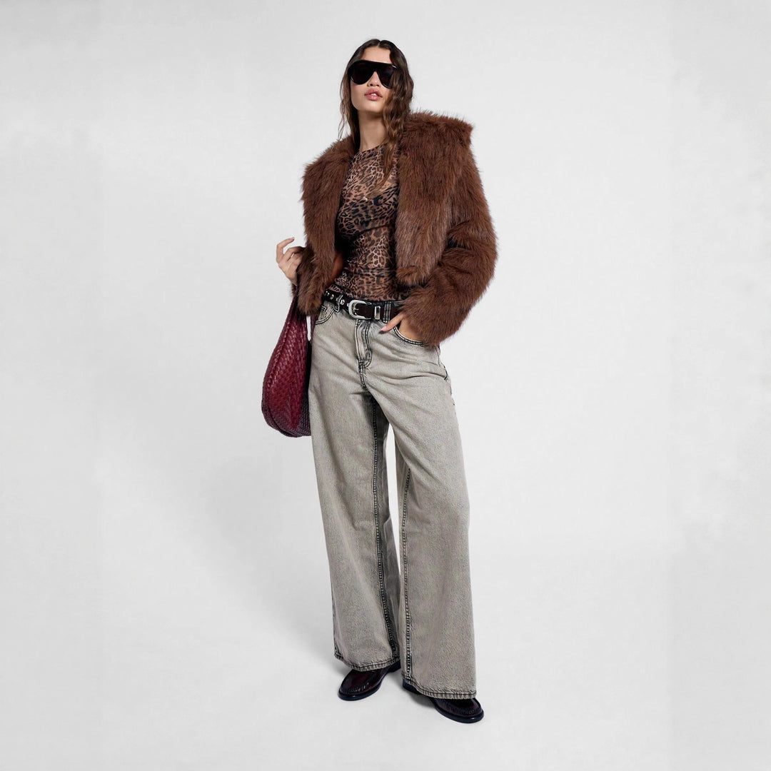 Women's figure-hugging mesh long sleeve with leopard pattern and side ruching Mune Fashion