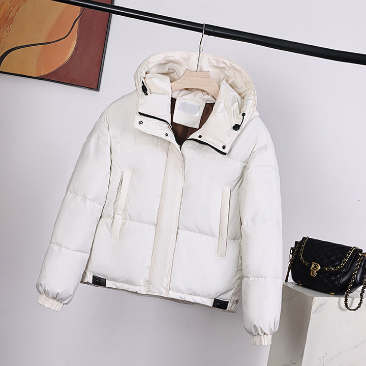 Women's short padded hooded jacket in boxy cut with concealed zip placket Mune Fashion