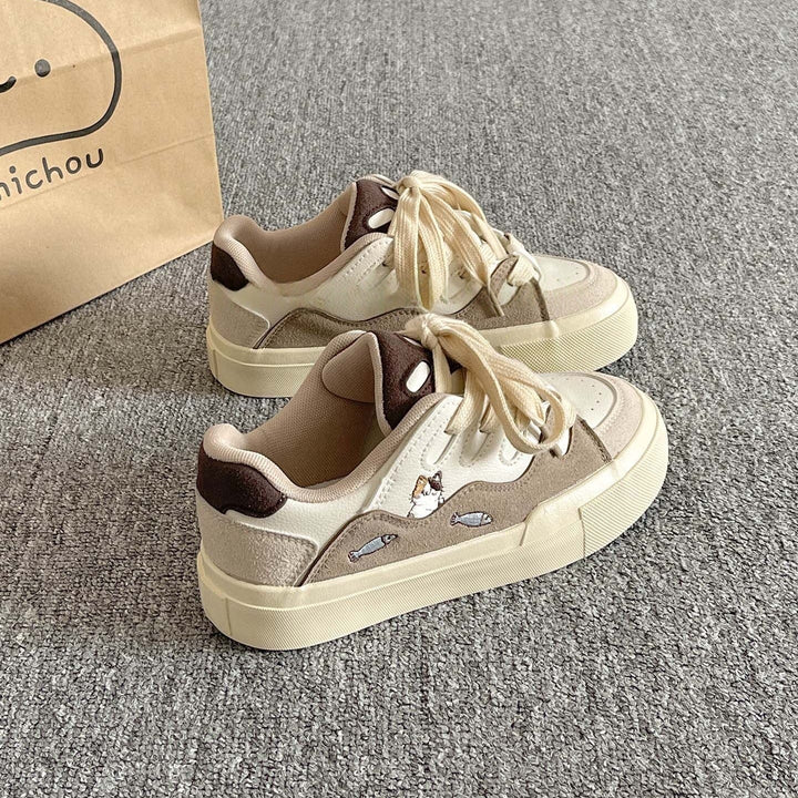 Women's Comfortable Sneakers in Playful Design Mune Fashion