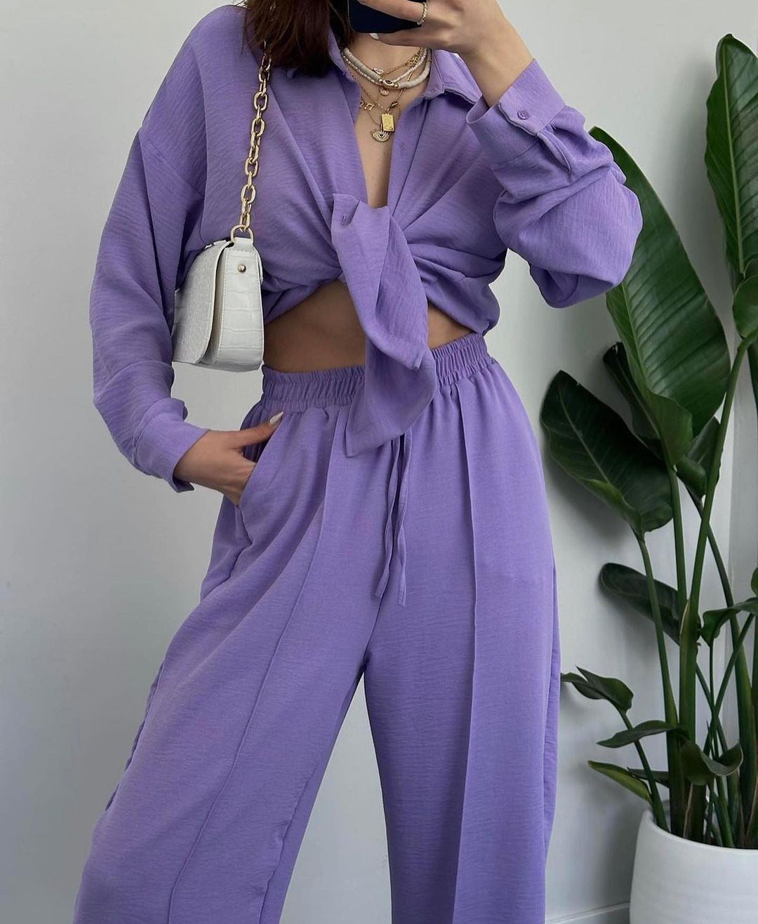 Women's Casual Two-Piece Lounge Set Made of Crêpe with Oversized Shirt and High Elastic Waistband Mune Fashion