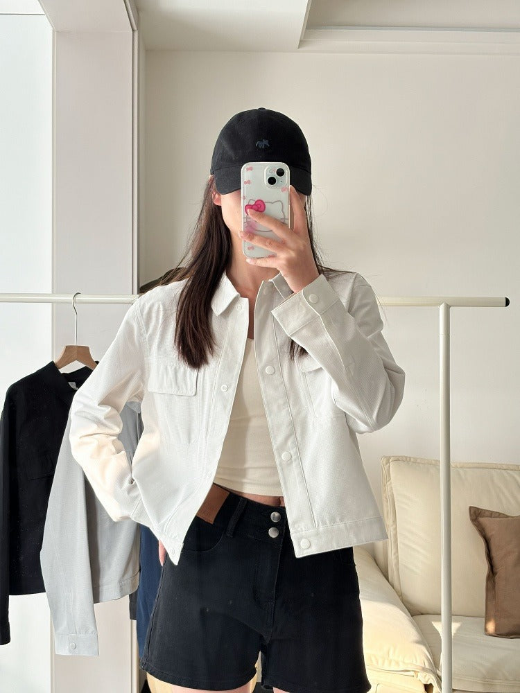 Women's Short Overshirt Jacket made of textured canvas with chest pockets Mune Fashion