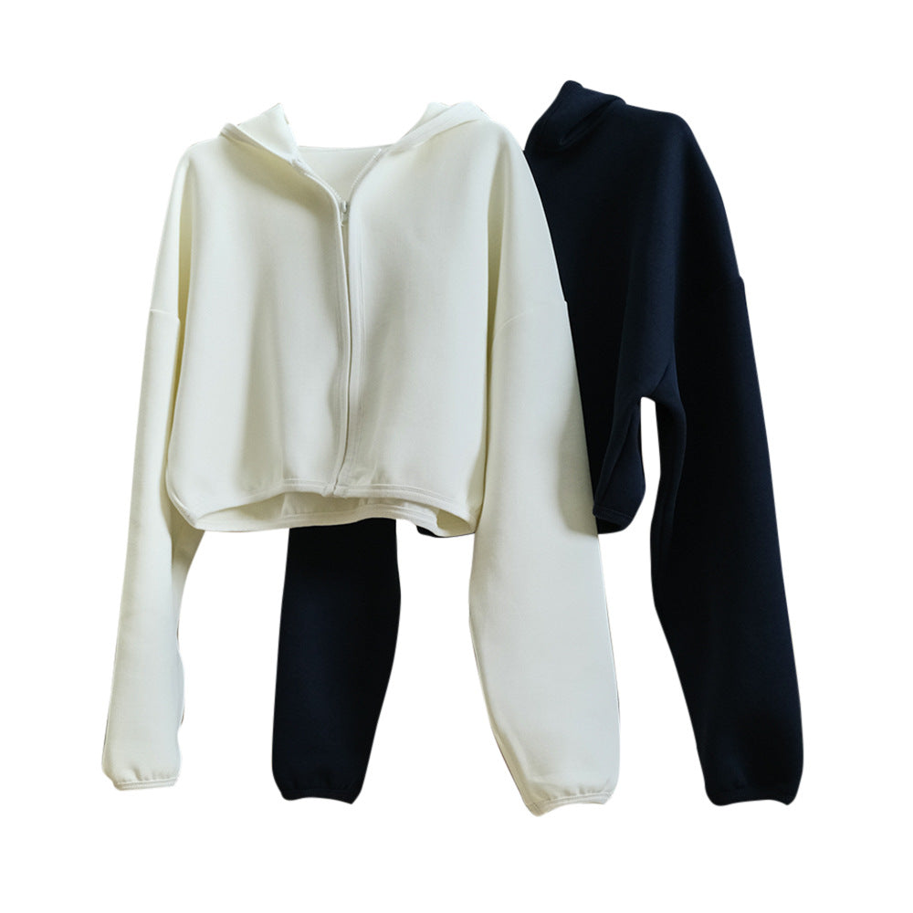 Women short jacket with hood, concealed zipper and elastic hem Mune Fashion