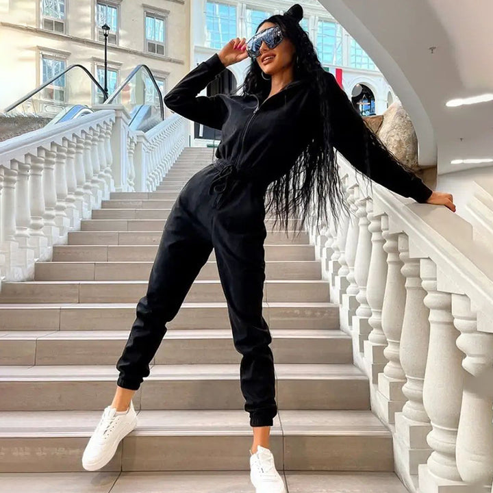 Women's cozy hooded jumpsuit with zipper and fitted drawstring Mune Fashion