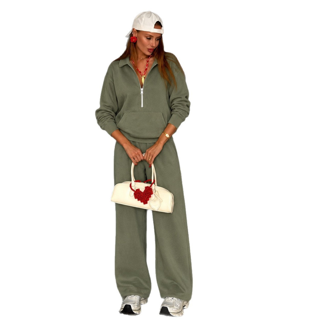 Women's casual zip sweat set with polo collar and wide jogger cut Mune Fashion