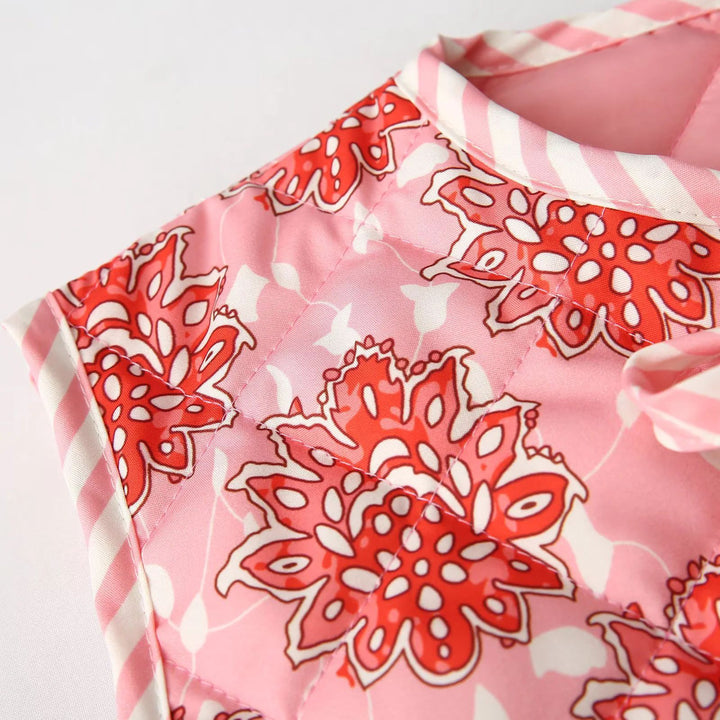 Women's quilted vests with floral all-over pattern and ties Mune Fashion