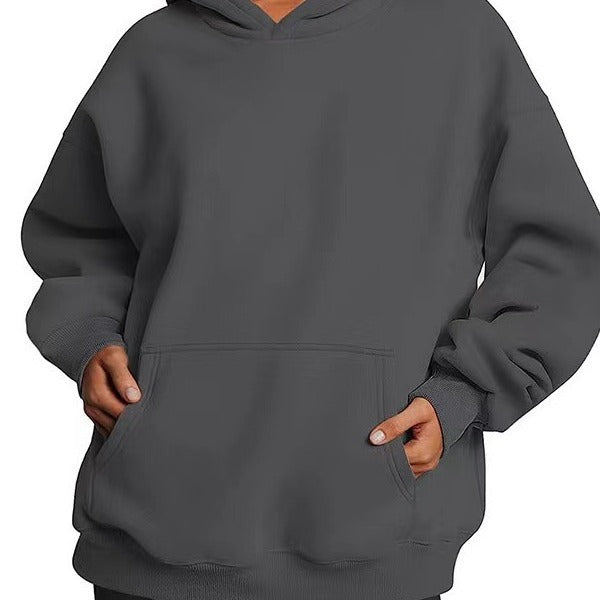 Women extra long oversized hoodie in boxy cut with kangaroo pocket and ribbed hem Mune Fashion