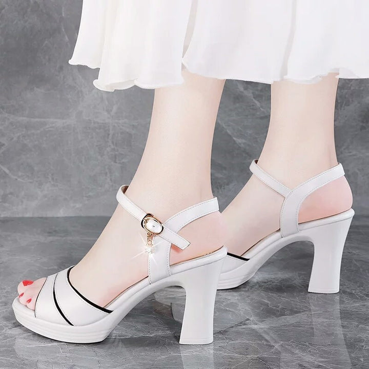 Women’s ankle strap sandal with mid-high block heel, platform sole and adjustable ankle strap Mune Fashion