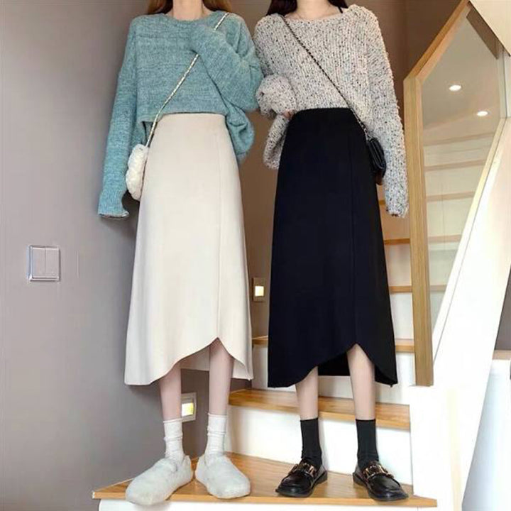 Women's Elegant midi skirt with asymmetric hemline and high waistband Mune Fashion