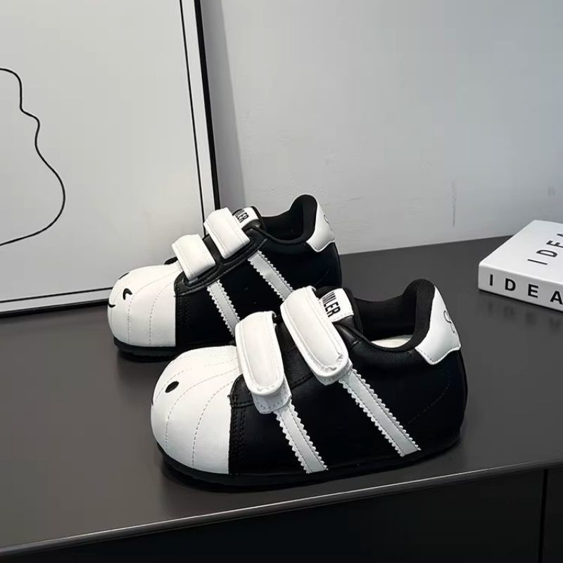 Women Comfortable Kids Sneaker with Cute Animal Motif and Practical Velcro Closure Mune Fashion
