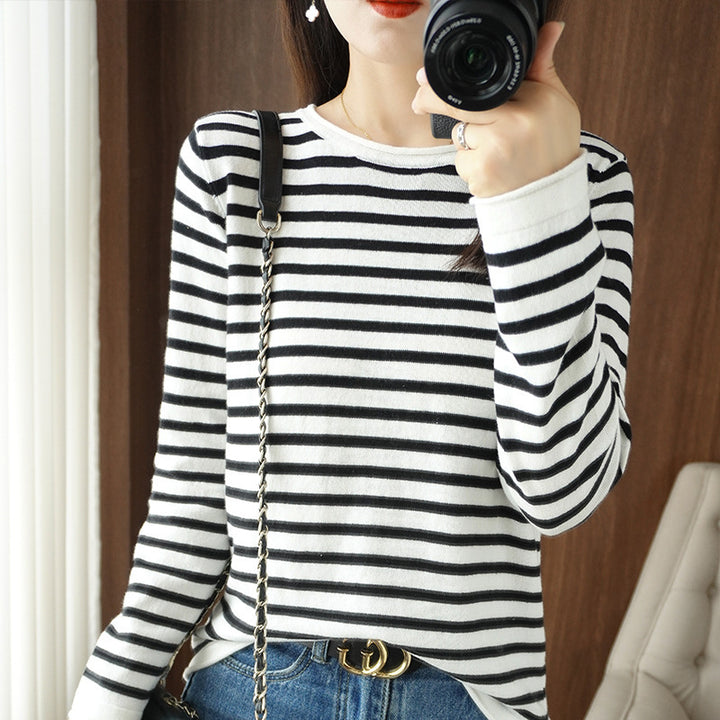 Women’s maritime inspired cotton fine-knit sweater with stripes and slightly boxy silhouette Mune Fashion