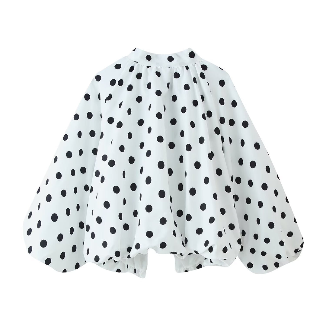 Women Wide Polka Dot Cape in A-Line Cut Made of Lightweight Rain Material Mune Fashion