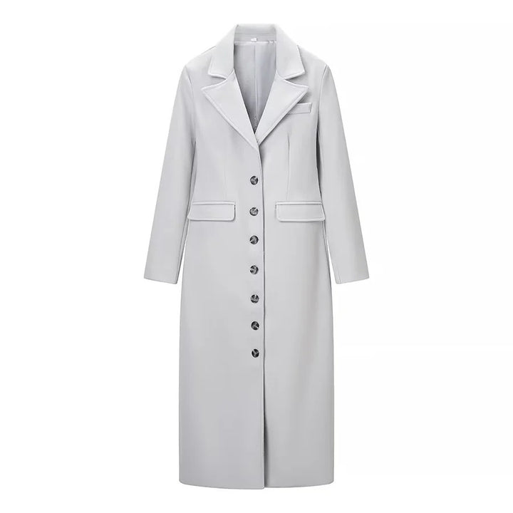 Women's figure-hugging knee-length coat with shawl collar, full button placket and flap pockets Mune Fashion