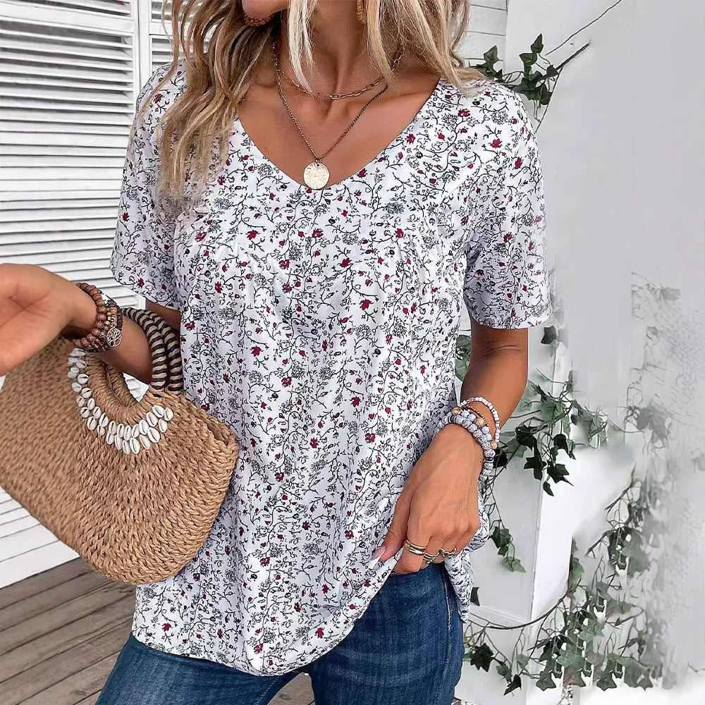Ladies nan locker cut short sleeve blouse with V-neck, fine floral print and pleat Mune Fashion
