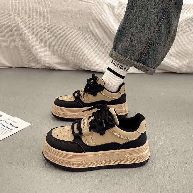 Women's Sporty Platform Sneakers with Elastic Laces and Cushioned Sole Mune Fashion