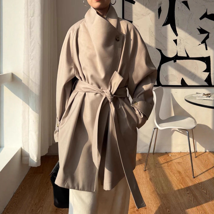 Women Elegant Trench Coat made of high-quality material Mune Fashion