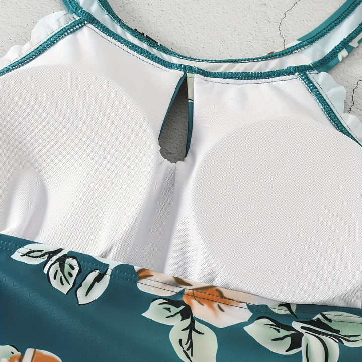 Women One-Piece Swimsuit with Elegant Cut and Floral Design Mune Fashion