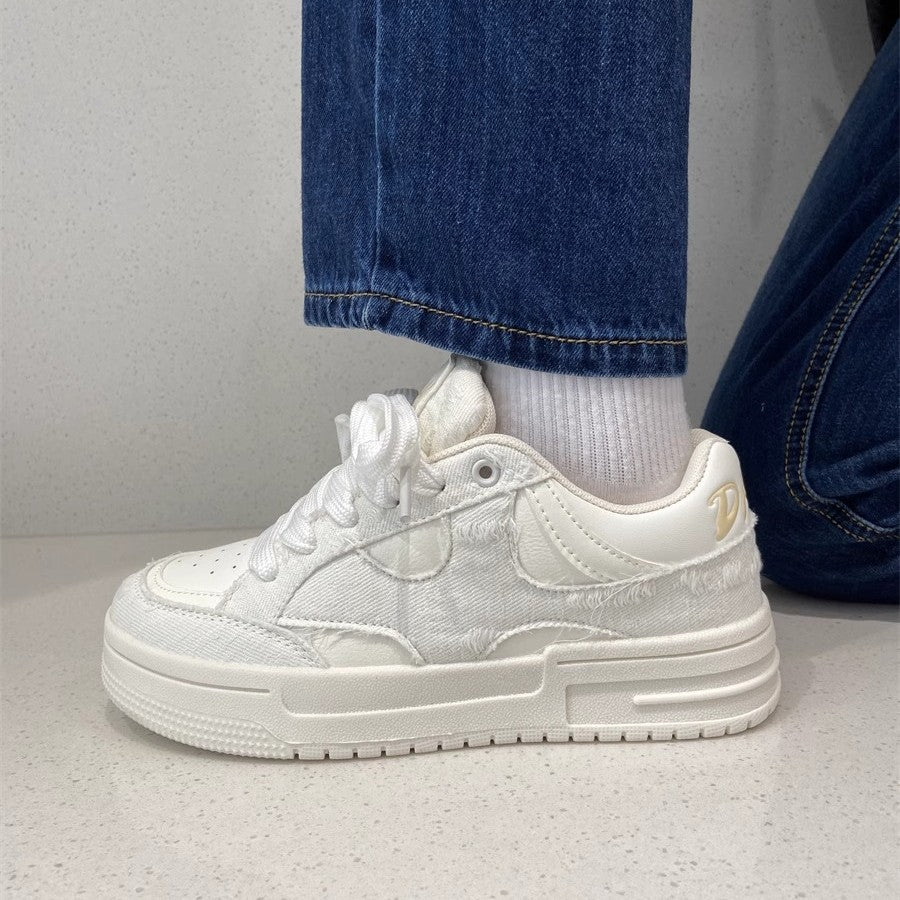 Ladies' lace-up sneakers with trendy, textured upper material from Mune Fashion