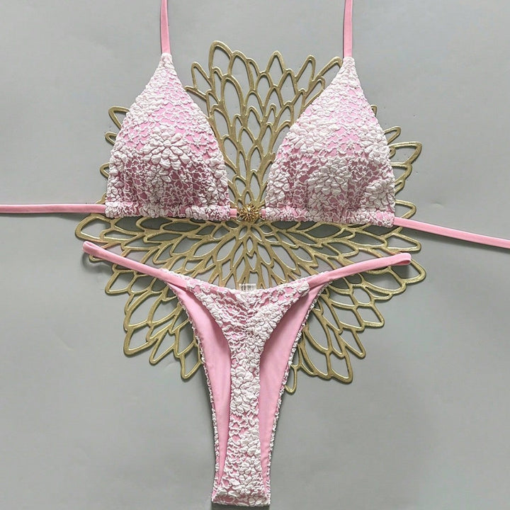 Women's triangle bikini with textured crochet look Mune Fashion