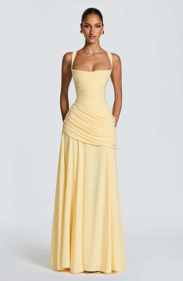 Women's evening dress with elegant, tailored fit Mune Fashion