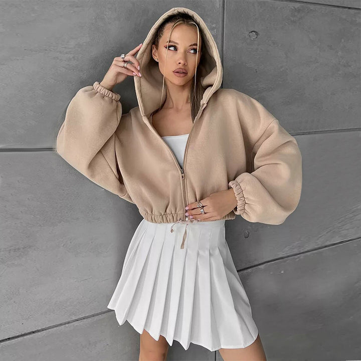 Women's short oversized hooded sweatshirt with half zip and drawstring waistband Mune Fashion