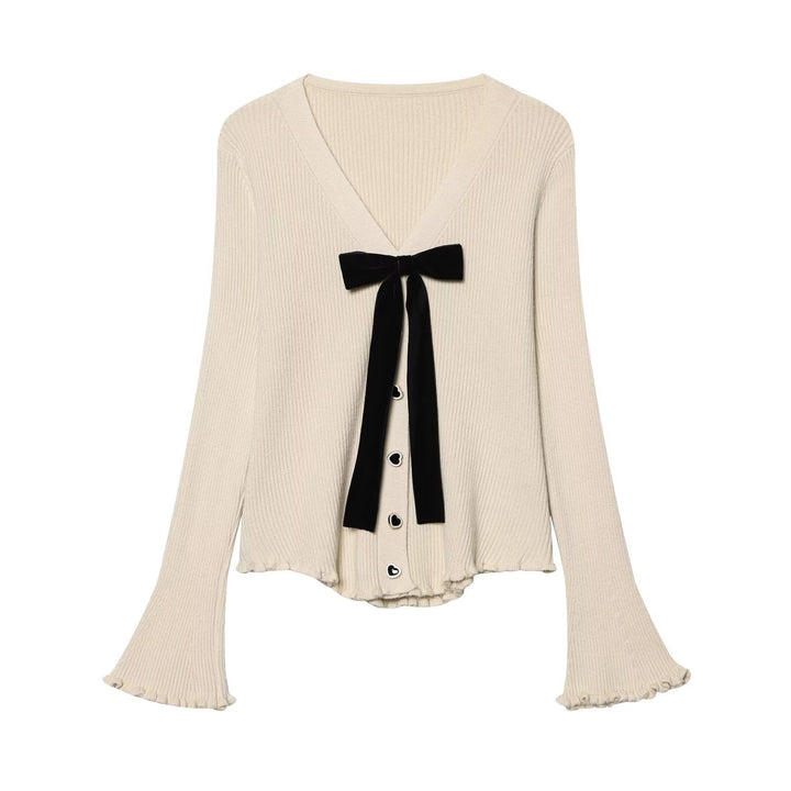 Women's ribbed cardigan with V-neck, bell sleeves, heart button placket and velvet bow Mune Fashion