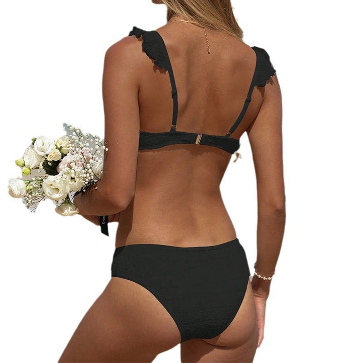 Women's Push-Up Bikini with Playful Ruffle Details Mune Fashion
