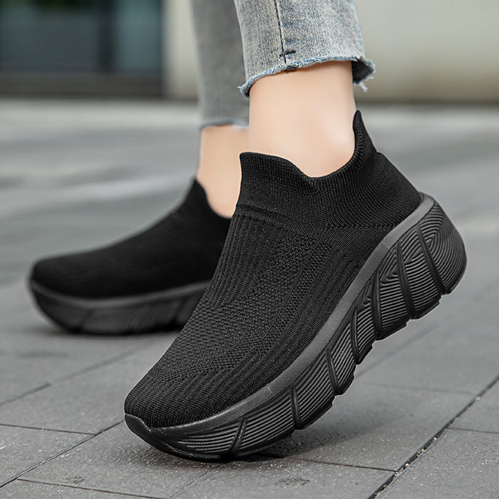 Unisex nan seamless knit slip-on shoe with sculpted platform outsole and orthopedically shaped heel support Mune Fashion