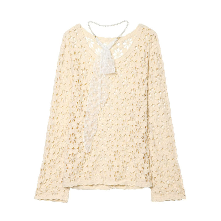 Women crocheted floral sweater with round neckline and lace pattern Mune Fashion